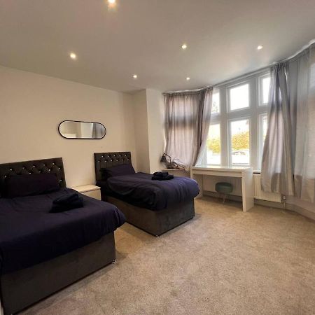 الشقق الفندقية Star London Finchley Road 3-Bed Oasis With Garden المظهر الخارجي الصورة